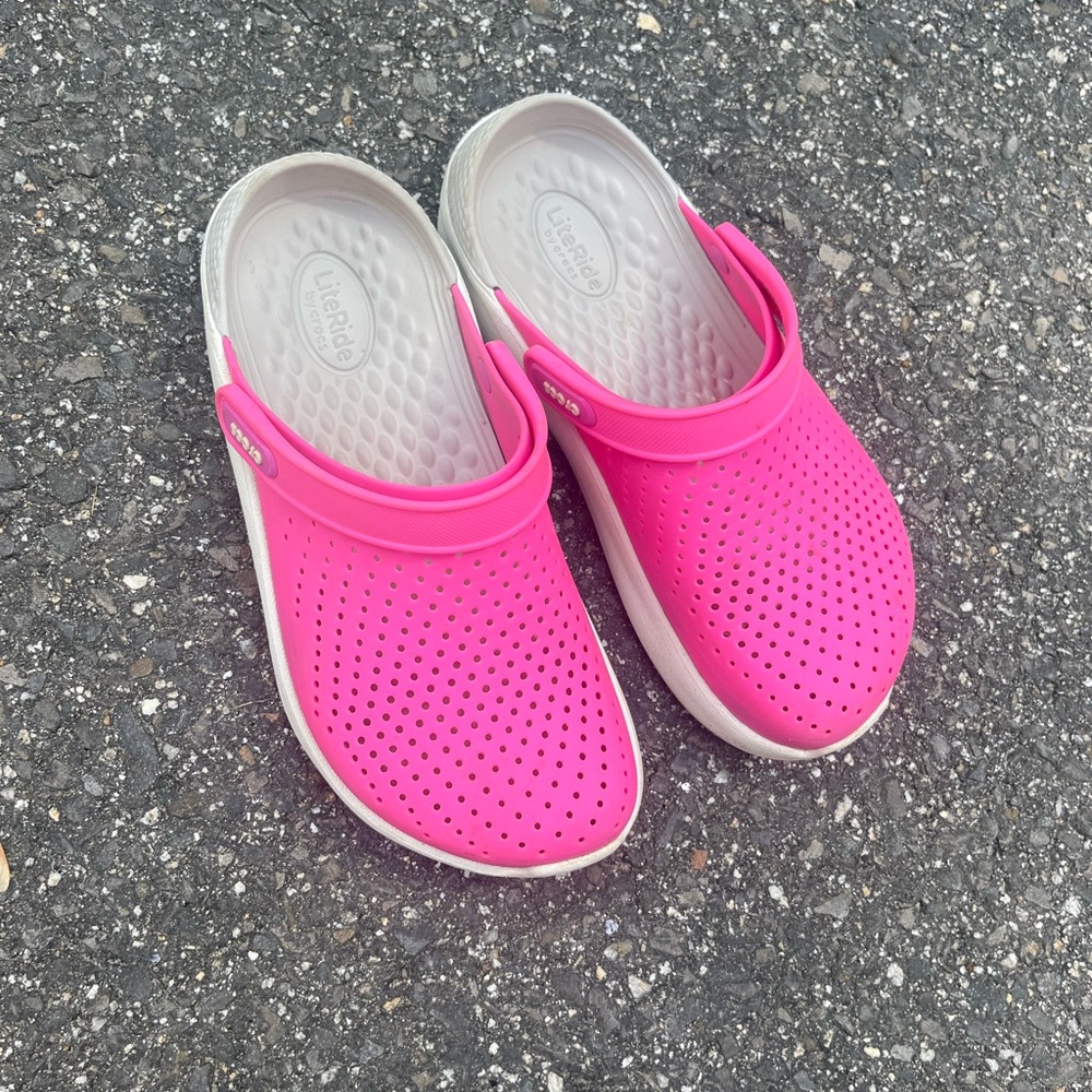 CROCS Pink and Gray Slippers Lightweight Comfort